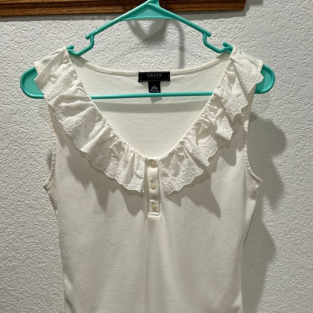Chaps White sleeveless top